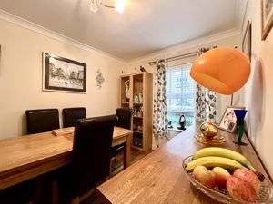 Dining Room- click for photo gallery